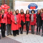 Comenzó la campaña “Mujeres en Rojo” ¿La conoces? @SernamChile