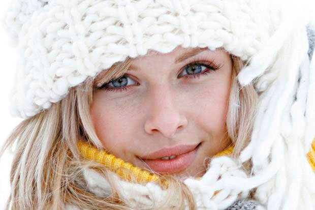 You are currently viewing Tips para mantener la piel sana Piel seca ¿en invierno? @ClinicaLoCurro