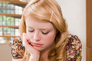 Read more about the article Estudio: Conductas equivocadas que las mujeres realizamos cuando estamos tristes