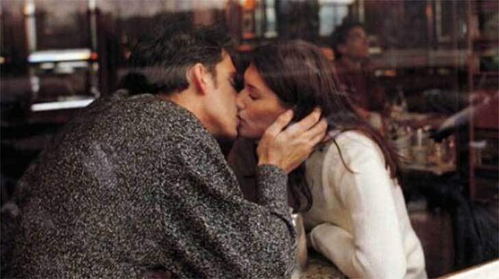 Read more about the article ¿Qué sucede en el cerebro cuando nos enamoramos y damos un beso?