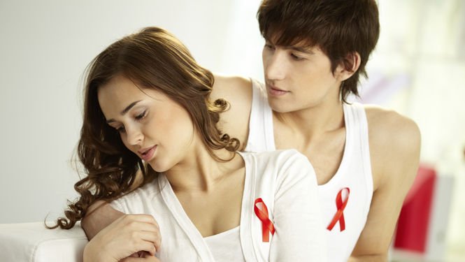 You are currently viewing El 90% de las mujeres contrae el VIH por su pareja estable
