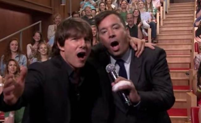 You are currently viewing Tom Cruise y Jimmy Fallon en divertida competencia de canto