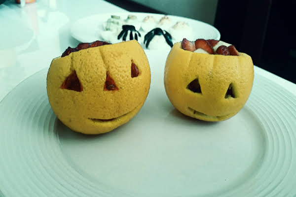 Read more about the article ¿Dulce o frutas? Cómo evitar el exceso de golosinas en Halloween