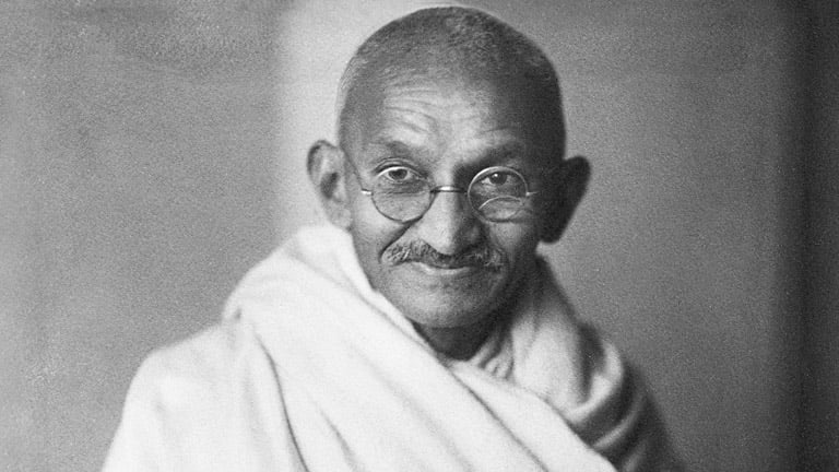 You are currently viewing 7 Enseñanzas de Gandhi que te llegarán al alma