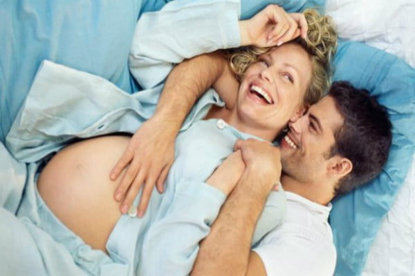 Read more about the article Sexo y embarazo: infórmate sobre sus mitos peligrosos