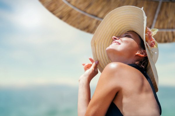 Read more about the article Disfruta del verano, tomar sol no tiene por qué ser un placer culpable