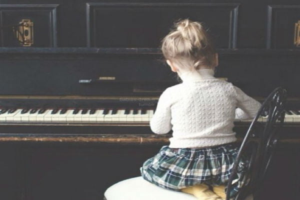 You are currently viewing Instrumentos musicales para niños ayudan al desarrollo cerebral