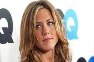 Read more about the article Jennifer Aniston confirma que su mamá murió a los 79 años
