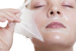 Read more about the article Peeling: una manera efectiva de mantener tu piel impecable
