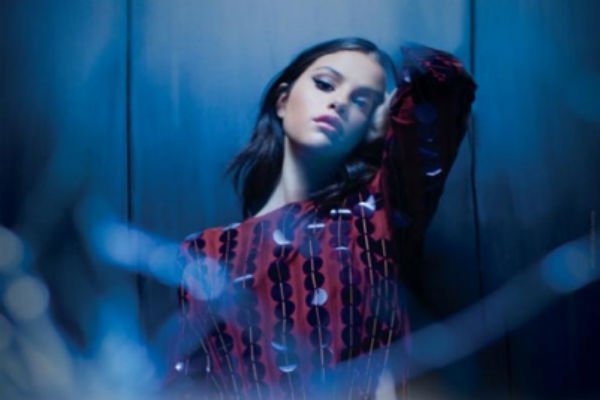 You are currently viewing Selena Gomez vuelve a Chile con su exitoso Revival World Tour