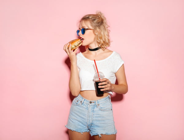 Read more about the article Los 3 peores momentos del día para comer carbohidratos si deseas maximizar tu energía