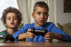 Read more about the article Ludopatía infantil, el límite entre el juego y la adicción