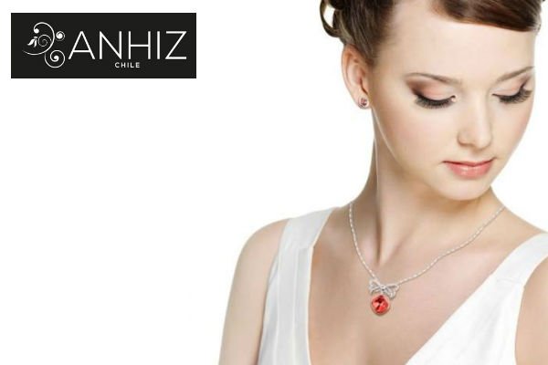 Read more about the article Anhiz, joyería con cristales