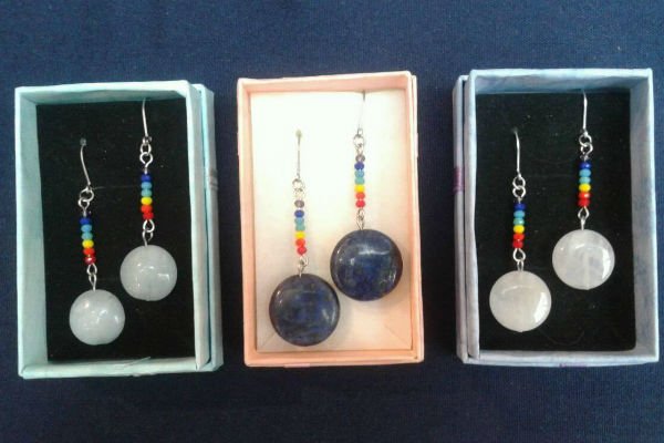 Read more about the article Dila Decoaccesorios, joyas con piedras naturales