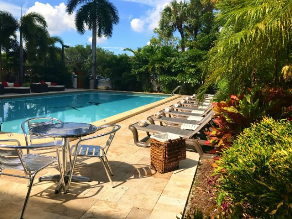 Read more about the article Regency Hotel Miami: la comodidad de estar a minutos del aeropuerto