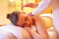 Read more about the article Los increíbles beneficios de los masajes para tu cuerpo y salud