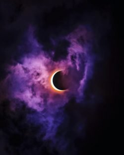 Read more about the article Estas son las mejores fotos del eclipse de Sol. ¿Ya las viste?