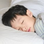 ¿A qué hora deberían dormir los niños (según su edad) para ir al colegio?