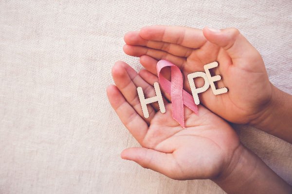 You are currently viewing Fundación Oncológica inicia campaña para recaudar fondos para pacientes con cáncer