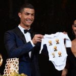 La hija de Cristiano Ronaldo tiene un mes de vida y ya es ícono de moda