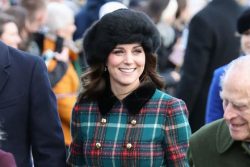 Read more about the article Kate Middleton sorprendió a fanáticos de la realeza fuera del Palacio de Buckingham