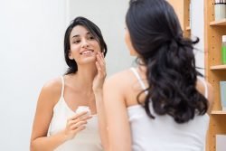 Read more about the article 4 errores del cuidado de tu piel que puedes estar cometiendo