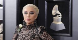 Read more about the article El elegante look que convirtió a Lady Gaga en la mejor vestida de los Grammy 2018