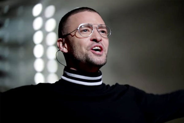 You are currently viewing El nuevo, futurista y provocativo video musical de Justin Timberlake que está dando de que hablar en internet