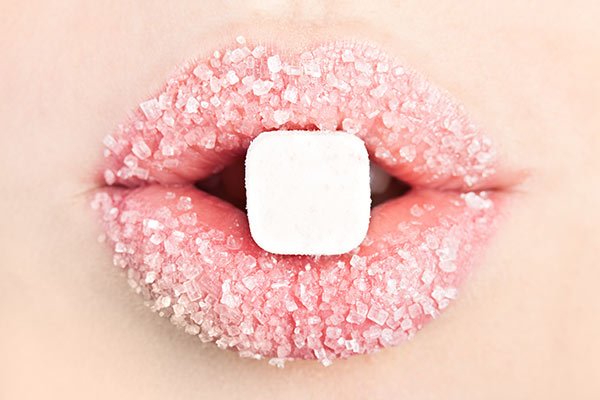 Read more about the article ¿Cuál es la diferencia entre el azúcar y los endulzantes?