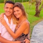 Alexis Sánchez sorprende a Mayte Rodríguez con bello gesto en el Día de los Enamorados