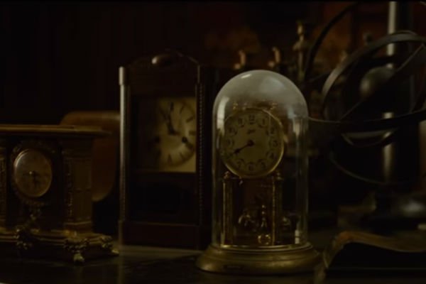 Read more about the article La casa con un reloj en sus paredes, la nueva mágica película que tienes que ver
