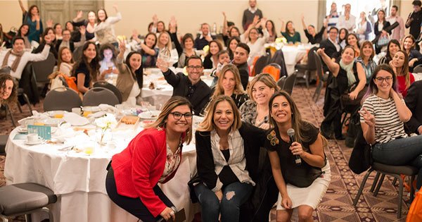 Read more about the article Mom´s Awards 2018, el evento que reconoce a las madres de Chile