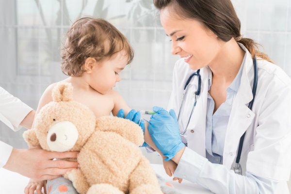 Read more about the article Los riesgos de no vacunar a los niños