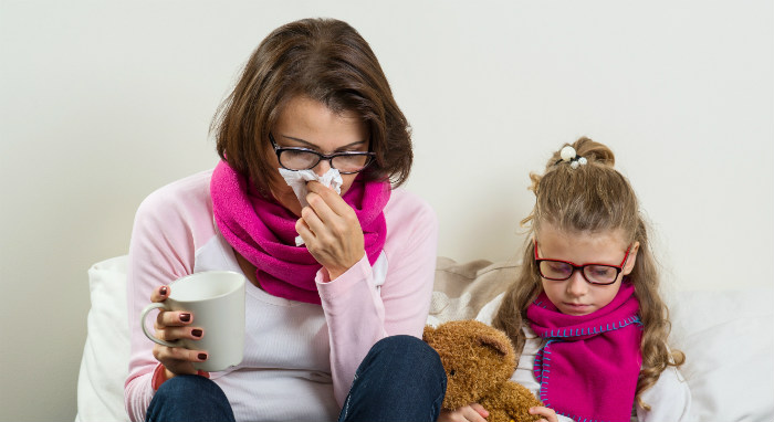 Read more about the article ¿Qué síntomas pueden tener los niños con fiebre y cuándo uno se debe preocupar?