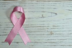 Read more about the article ¿Existe una conexión entre las píldoras anticonceptivas y el cáncer de mama?
