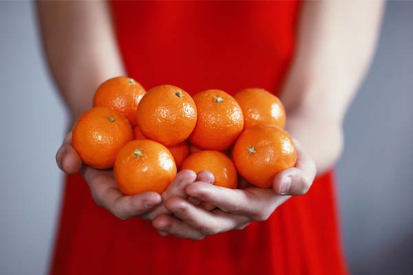 Read more about the article Conoce la diferencia entre la piel de naranja y la celulitis y ¡acaba con ella!