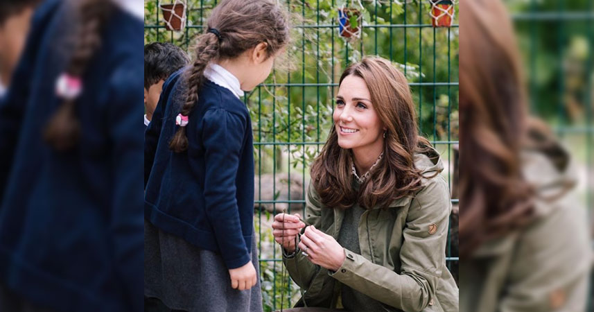 You are currently viewing La adorable respuesta de Kate Middleton a una niña que le preguntó por qué le tomaban tantas fotos
