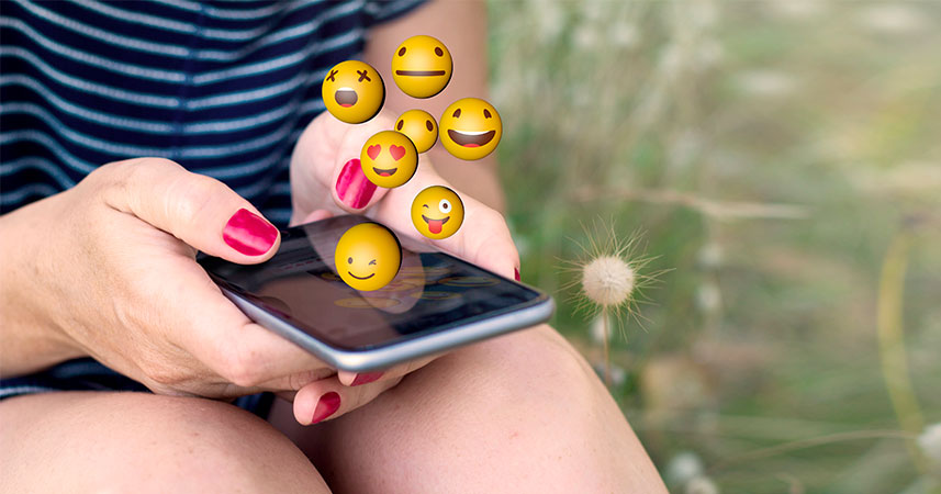 You are currently viewing La evolución de los emojis ¡Ahora puedes tener el tuyo moviéndose en tiempo real!