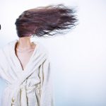 El secador de pelo no mata el coronavirus y otros mitos sobre éste que la OMS desmiente