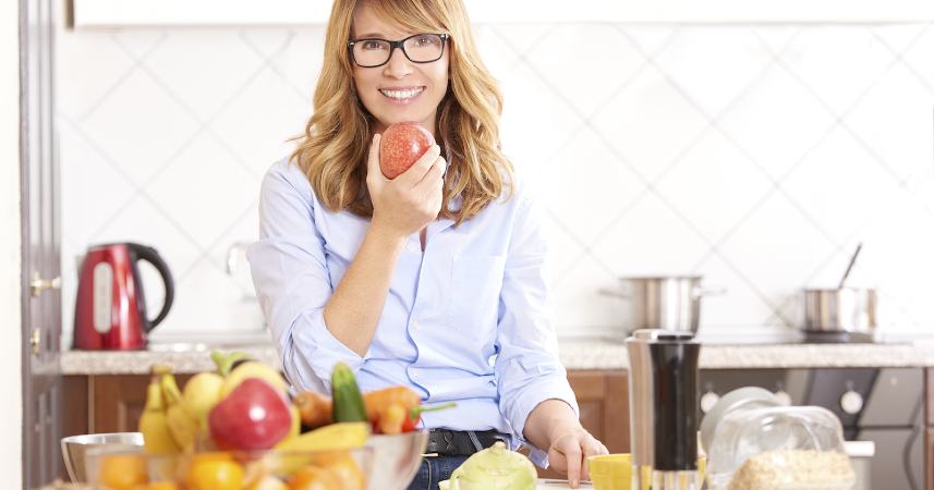 You are currently viewing ¿Qué comer durante la menopausia? Recomendaciones de nuestra nutricionista