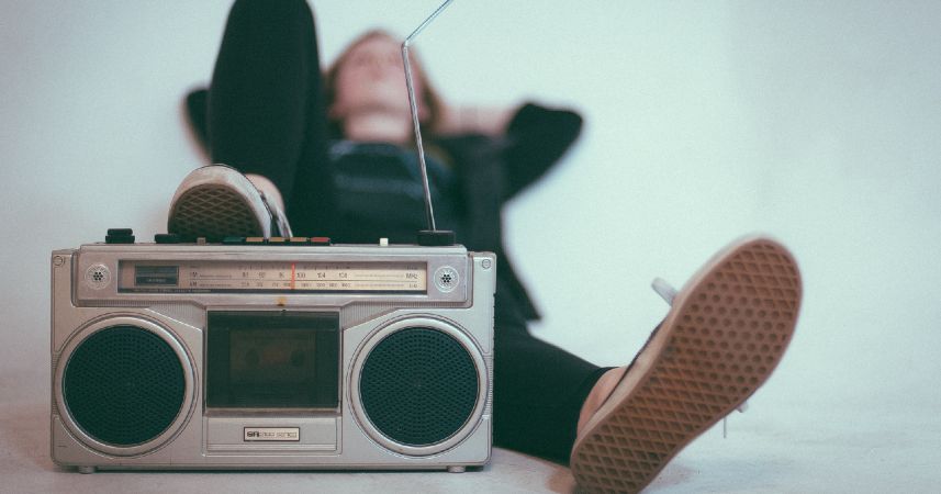 You are currently viewing “Nostalgia positiva”: La música pop de los ochenta es la mejor para reducir el estrés
