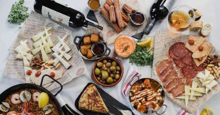 Read more about the article La Tortilla Española y  el Gazpacho Andaluz de Bulla Gastrobar son inmperdibles