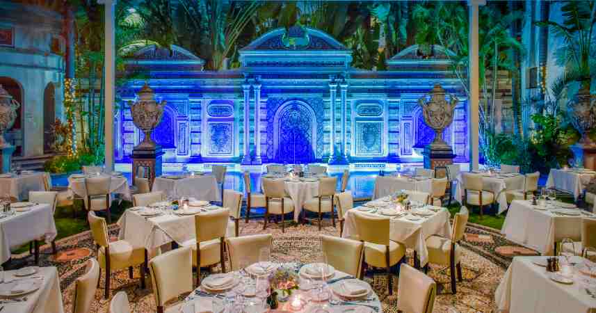 You are currently viewing La experiencia gastronómica más exclusiva del mundo en la antigua Mansión Versace