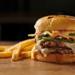 Por fin, llegó a BurgerFi la hamburguesa ganadora del concurso nacional de Heinz