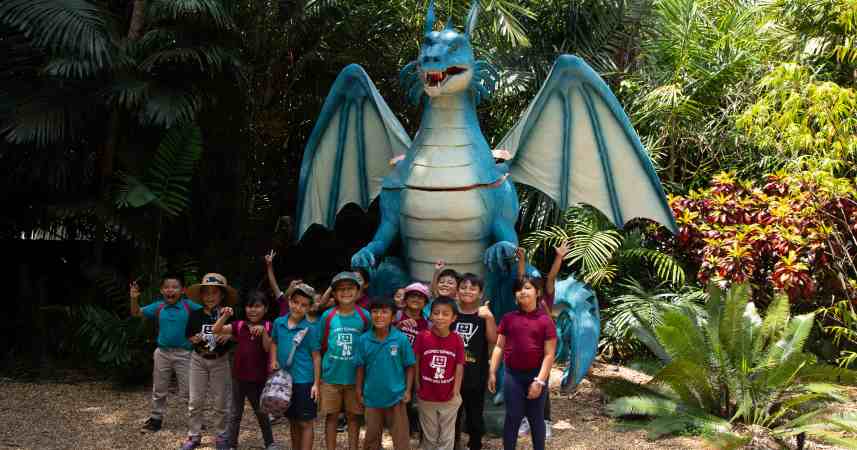You are currently viewing Adéntrate en un mundo de encanto: Fairchild Tropical Botanic Garden presenta la Experiencia de Verano de Dragones y Criaturas Míticas