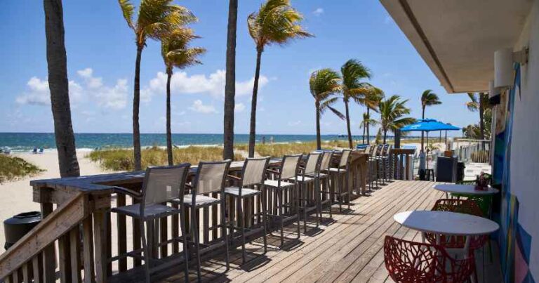 Read more about the article Vive una escapada inolvidable en el encantador hotel Plunge en Lauderdale-by-the-Sea